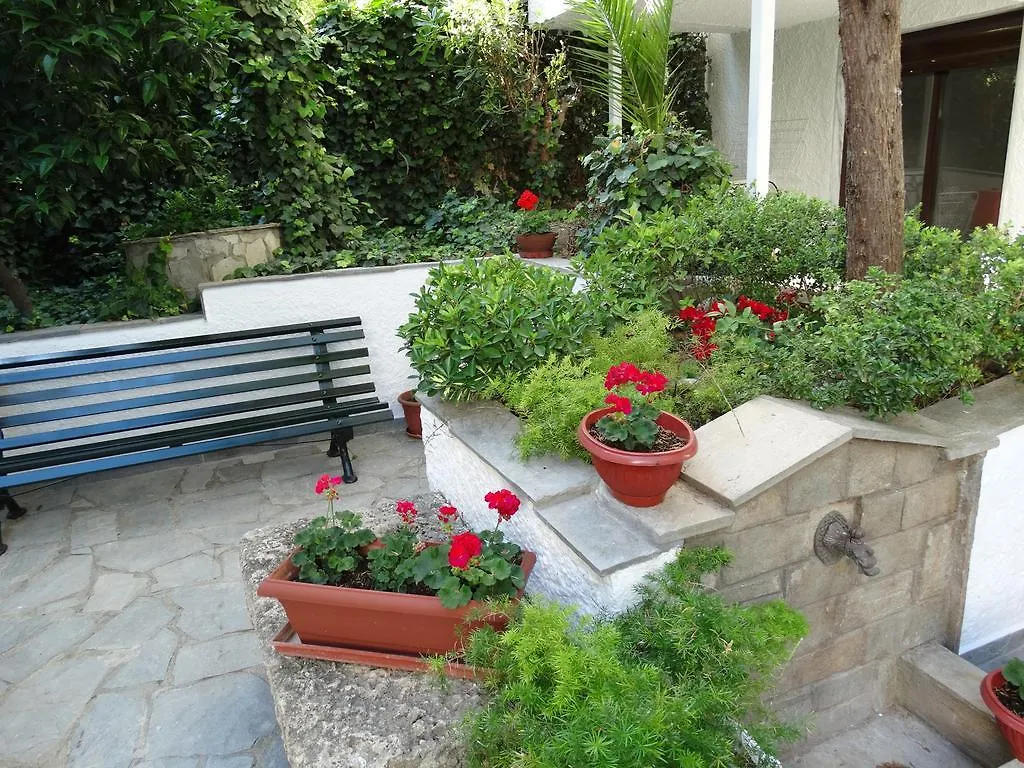 Argo Apartments Nea Poteidaia